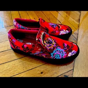 Vans size 7 Red Satin Flowered Sneakers
